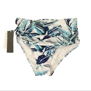 Ruuhee Women’s swim bottom in a blue tropical print - S, NW…